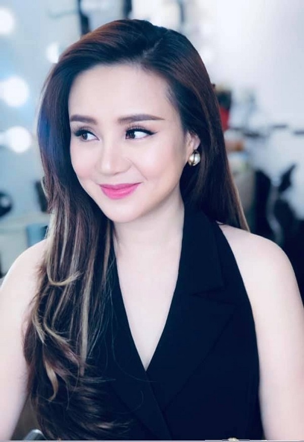 Không chịu thua kém bà Nguyễn Phương Hằng, Vy Oanh 'nằm ổ' vẫn âm thầm từ thiện 4 Không chịu thua kém bà Nguyễn Phương Hằng, Vy Oanh 'nằm ổ' vẫn âm thầm từ thiện 4