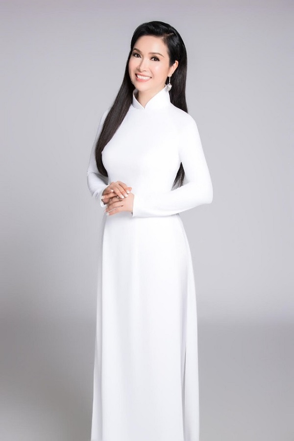 Cao chỉ 1m57, mỹ nhân này vẫn trở thành Hoa hậu Việt Nam nức tiếng lịch sử 2
