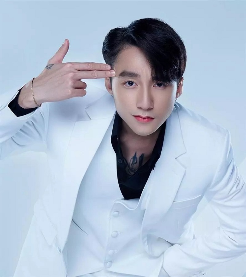 Giữa biến bỏ Thiều Bảo Trâm vì 'bồ cũ tiêu hoang', Sơn Tùng đón nhận tin cực vui 5 Giữa biến bỏ Thiều Bảo Trâm vì 'bồ cũ tiêu hoang', Sơn Tùng đón nhận tin cực vui 5