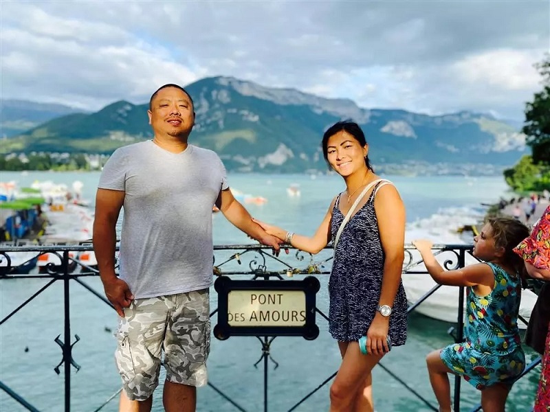 Cô gái người H'mông một lần đò đổi đời nhờ quen người yêu đại gia - Ảnh 2 Cô gái người H'mông một lần đò đổi đời nhờ quen người yêu đại gia - Ảnh 2