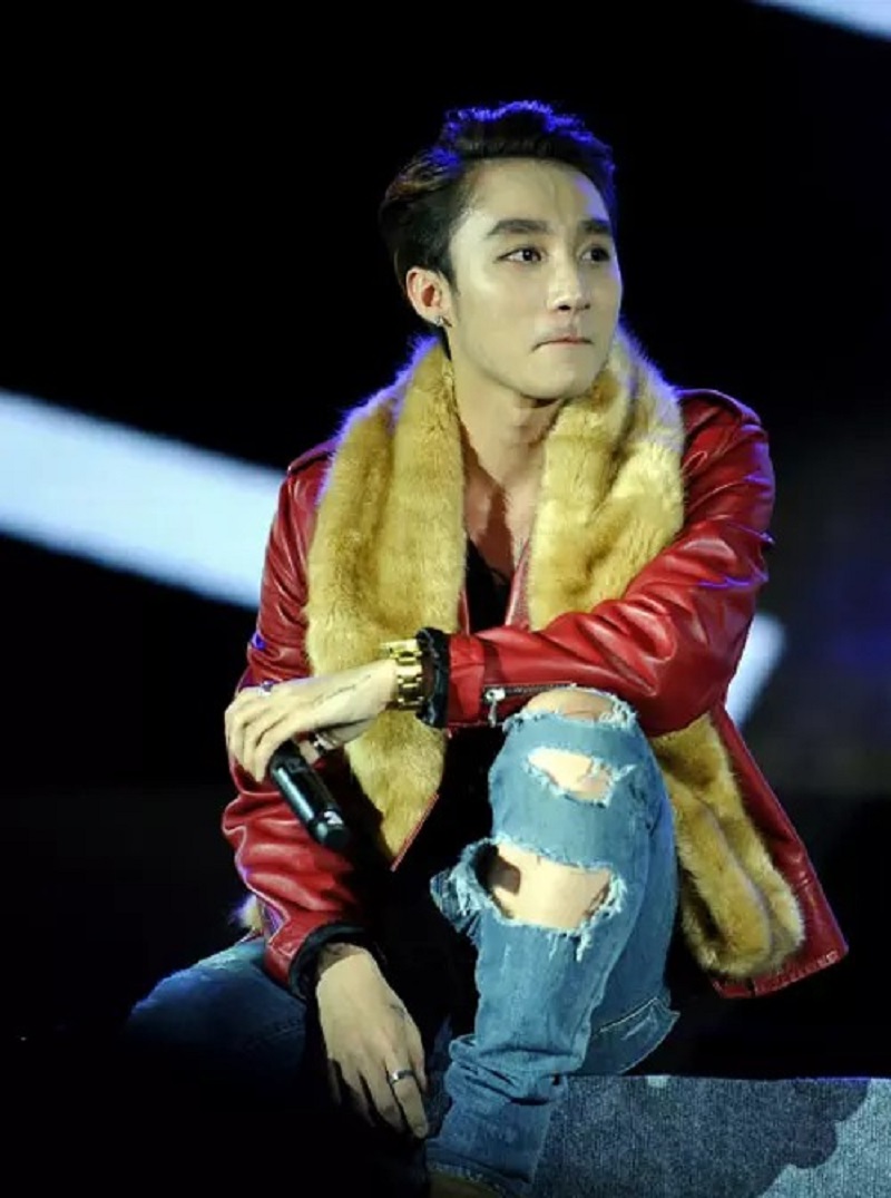 Sơn Tùng từ chối beat của BTC để hát chay với fan Sơn Tùng từ chối beat của BTC để hát chay với fan