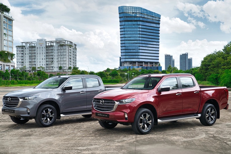 Ra mắt Mazda BT-50 2021 tại Việt Nam, giá chỉ từ 659 triệu đồng, định hướng bán tải đi phố đấu Ford Ranger. Ra mắt Mazda BT-50 2021 tại Việt Nam, giá chỉ từ 659 triệu đồng, định hướng bán tải đi phố đấu Ford Ranger.