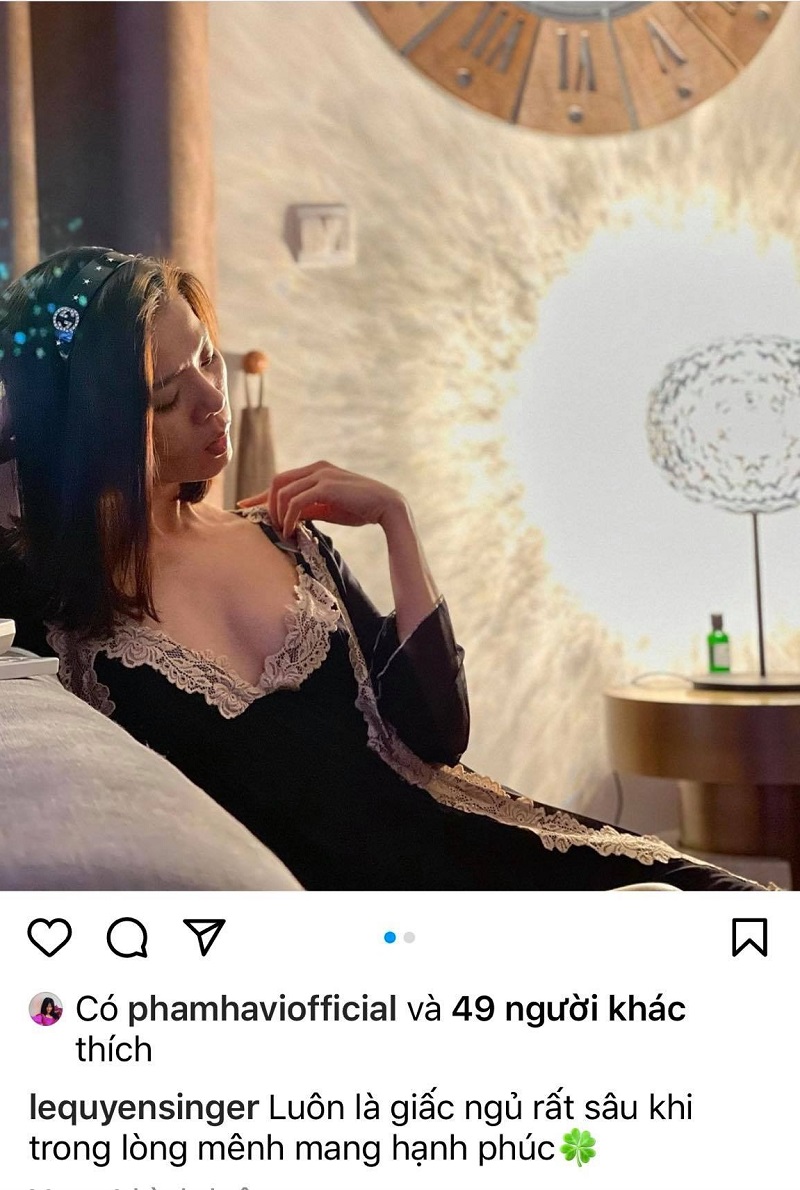Vừa bị chê không bằng Cẩm Đan, Lệ Quyên vội vén váy 'thả rông' vòng một 2 Vừa bị chê không bằng Cẩm Đan, Lệ Quyên vội vén váy 'thả rông' vòng một 2