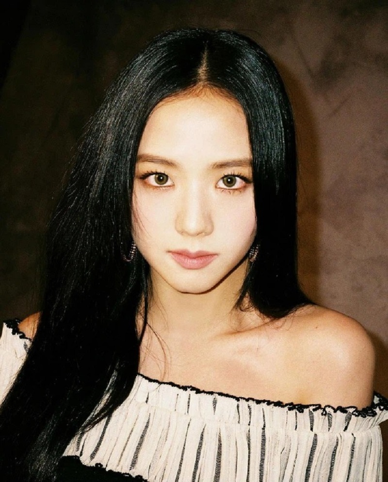 Ngất ngây nhan sắc hậu trường của Jisoo (BLACKPINK), chỉ thay đổi một thứ mà hút mọi ánh nhìn - Ảnh 1 Ngất ngây nhan sắc hậu trường của Jisoo (BLACKPINK), chỉ thay đổi một thứ mà hút mọi ánh nhìn - Ảnh 1