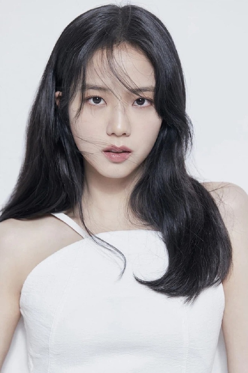 Ngất ngây nhan sắc hậu trường của Jisoo (BLACKPINK), chỉ thay đổi một thứ mà hút mọi ánh nhìn - Ảnh 7 Ngất ngây nhan sắc hậu trường của Jisoo (BLACKPINK), chỉ thay đổi một thứ mà hút mọi ánh nhìn - Ảnh 7