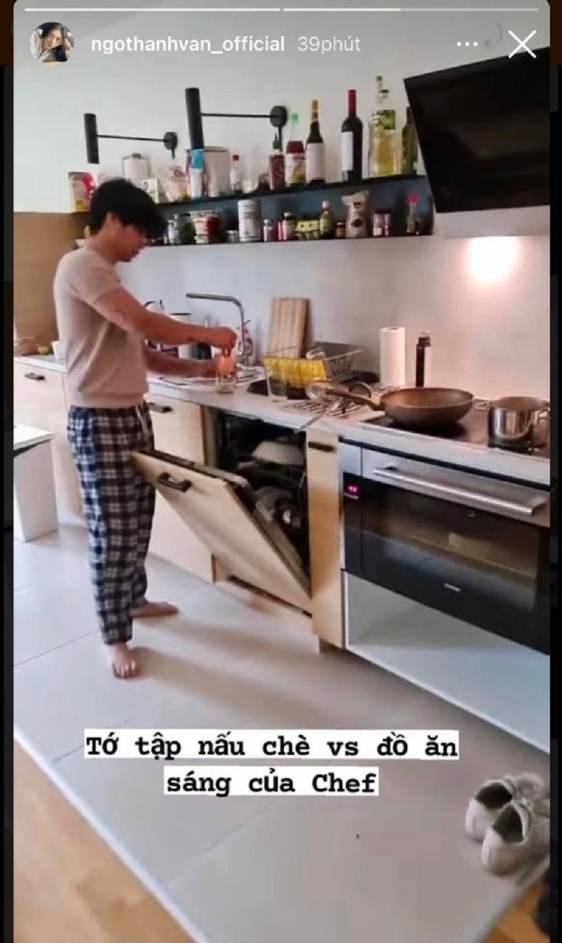 Ngô Thanh Vân khoe bạn trai trổ, cưng người yêu như trứng mỏng Ngô Thanh Vân khoe bạn trai trổ, cưng người yêu như trứng mỏng