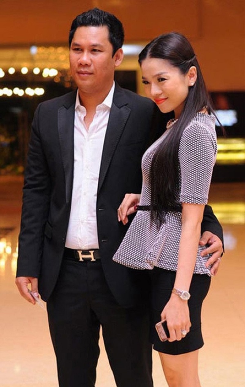 Lý do Lệ Quyên chăm khoe tình yêu với Lâm Bảo Châu, chồng cũ Đức Huy khó có cửa - Ảnh 2 Lý do Lệ Quyên chăm khoe tình yêu với Lâm Bảo Châu, chồng cũ Đức Huy khó có cửa - Ảnh 2