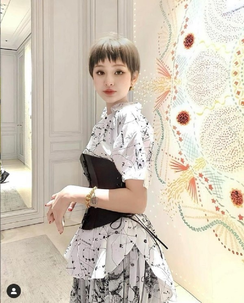 Hiền Hồ đẹp không tì vết dù năm lần bảy lượt dính nghi vấn can thiệp 'dao kéo' - Ảnh 5 Hiền Hồ đẹp không tì vết dù năm lần bảy lượt dính nghi vấn can thiệp 'dao kéo' - Ảnh 5
