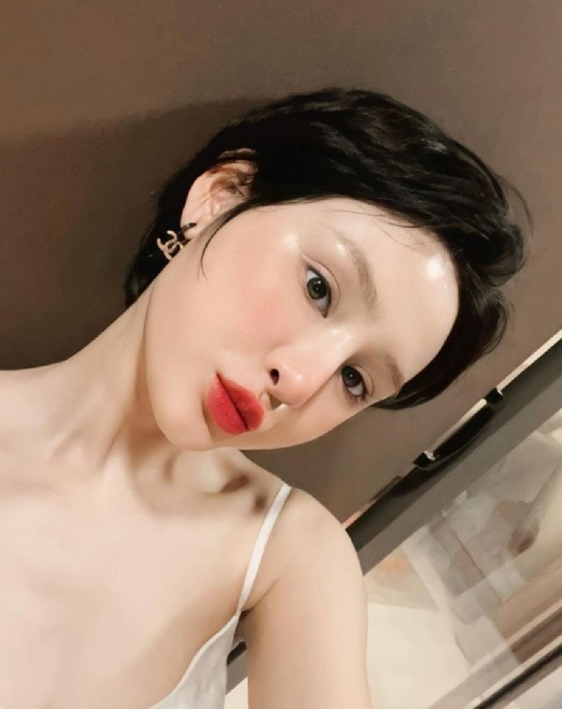 Hiền Hồ có làn da đẹp không tì vết Hiền Hồ có làn da đẹp không tì vết