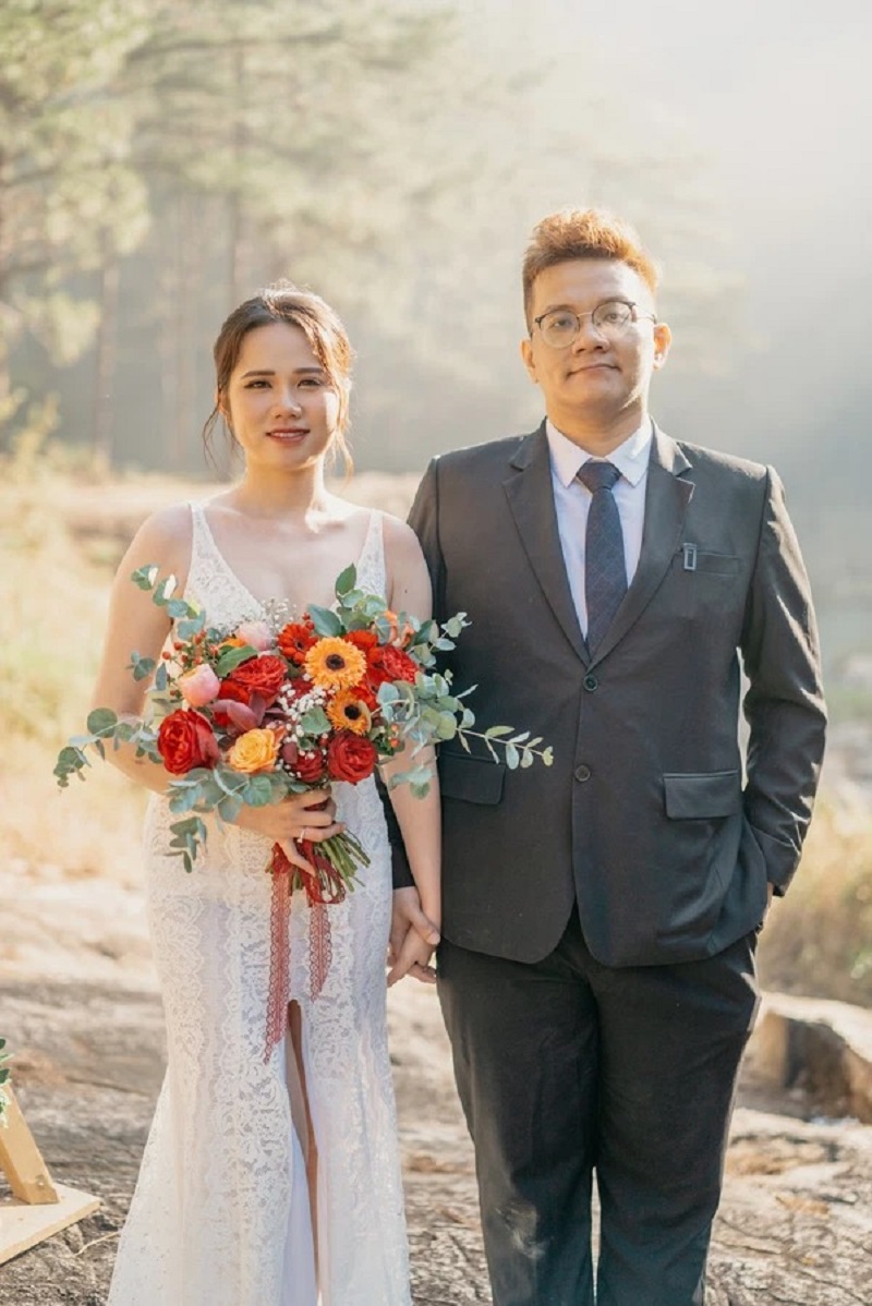 Cậu IT từng thân của bà Phương Hằng vừa vào tù, rộ tin bà xã đã vội ly hôn 2 Cậu IT từng thân của bà Phương Hằng vừa vào tù, rộ tin bà xã đã vội ly hôn 2