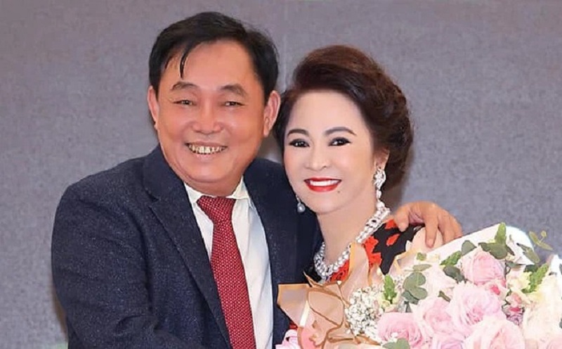 Ông Dũng 'lò vôi' khiến bà Hằng 'sợ xanh mặt' chỉ bằng 1 câu nói, không dám than nửa lời 4 Ông Dũng 'lò vôi' khiến bà Hằng 'sợ xanh mặt' chỉ bằng 1 câu nói, không dám than nửa lời 4