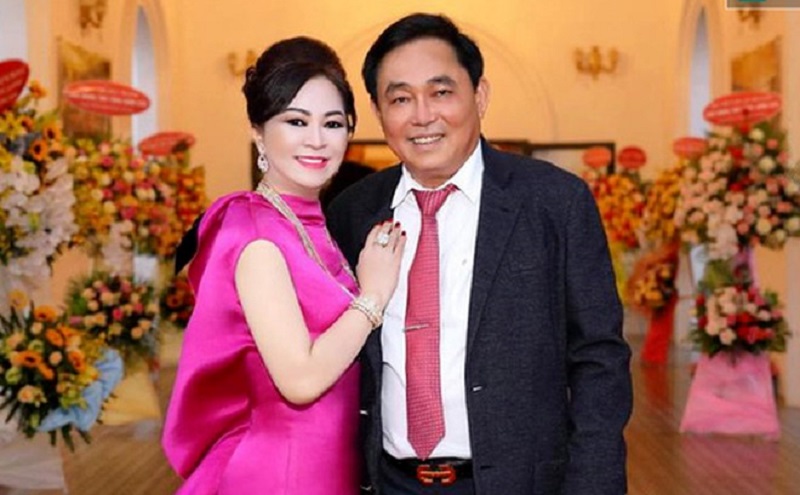 Thông tin hiếm về vợ đầu đại gia hơn 6 tuổi của ông Dũng 'lò vôi', gia thế vượt bà Phương Hằng 5 Thông tin hiếm về vợ đầu đại gia hơn 6 tuổi của ông Dũng 'lò vôi', gia thế vượt bà Phương Hằng 5