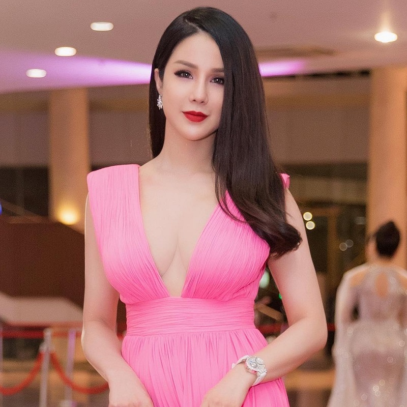 Diệp Lâm Anh và chồng thiếu gia ly thân từ đầu năm - Ảnh 3 Diệp Lâm Anh và chồng thiếu gia ly thân từ đầu năm - Ảnh 3