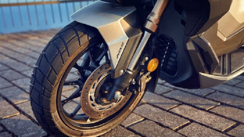 Honda lộ diện mẫu xe mới, ngoại hình hầm hố lấn lướt người anh em Honda SH - Ảnh 5 Honda lộ diện mẫu xe mới, ngoại hình hầm hố lấn lướt người anh em Honda SH - Ảnh 5