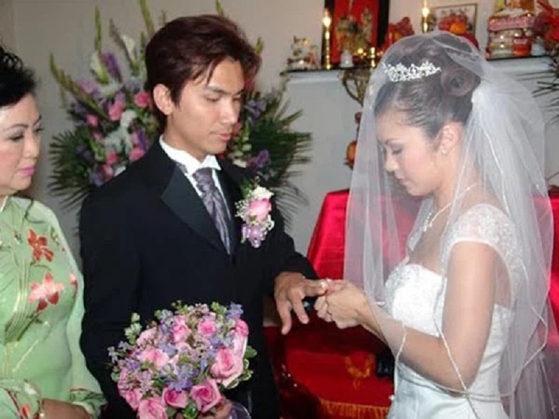 Mạnh Quỳnh lấy vợ năm 2014 (Ảnh internet)