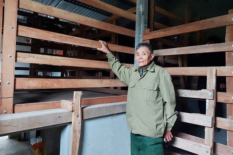 Giữa lúc Thủy Tiên gặp 'biến' lớn, một hộ dân nhận 210 triệu đồng bất ngờ đứng ra tiết lộ sự thật 2 Giữa lúc Thủy Tiên gặp 'biến' lớn, một hộ dân nhận 210 triệu đồng bất ngờ đứng ra tiết lộ sự thật 2