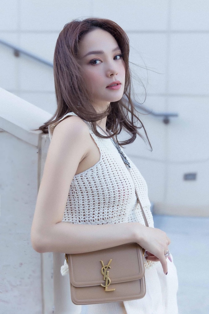 Phản ứng bất ngờ của Minh Hằng khi bị nghi mang thai con đầu lòng cho bạn trai đại gia - Ảnh 2 Phản ứng bất ngờ của Minh Hằng khi bị nghi mang thai con đầu lòng cho bạn trai đại gia - Ảnh 2