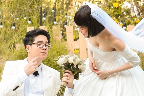 Hiền Hồ - Bùi Anh Tuấn bị 'phim giả tình thật' sau lần hợp tác chung MV (Ảnh: Internet) Hiền Hồ - Bùi Anh Tuấn bị 'phim giả tình thật' sau lần hợp tác chung MV (Ảnh: Internet)