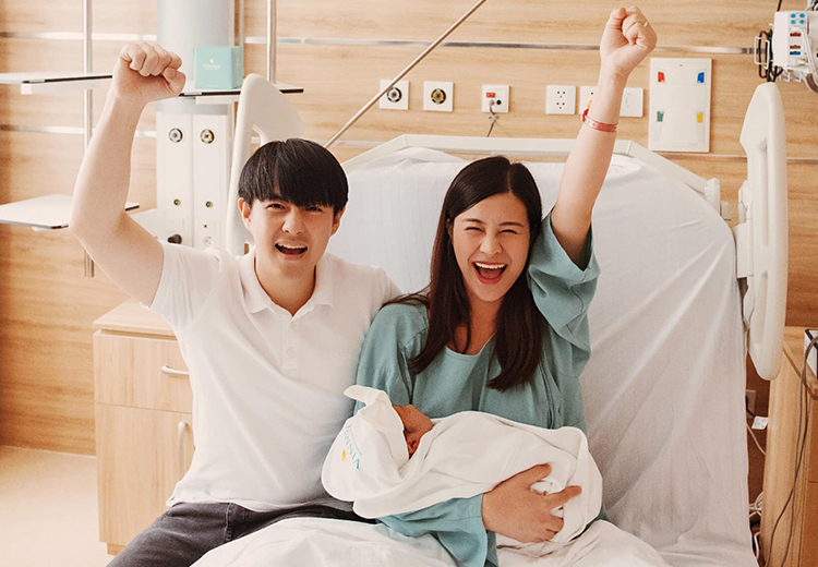 Gia đình nhỏ của Đông Nhi - Ông Cao Thắng luôn nhận được sự quan tâm lớn từ phía cư dân mạng (Ảnh: FBNV) Gia đình nhỏ của Đông Nhi - Ông Cao Thắng luôn nhận được sự quan tâm lớn từ phía cư dân mạng (Ảnh: FBNV)