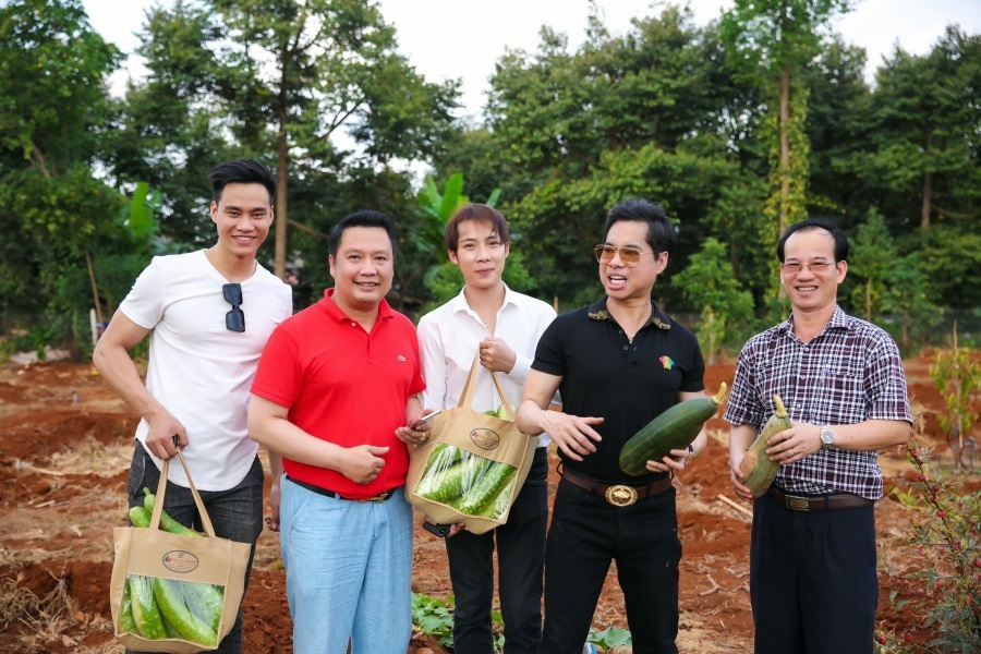 Mảnh vườn tại Lâm Đồng của Ngọc Sơn là nơi các bạn bè của anh đến vui chơi, giải trí (Ảnh: Internet)