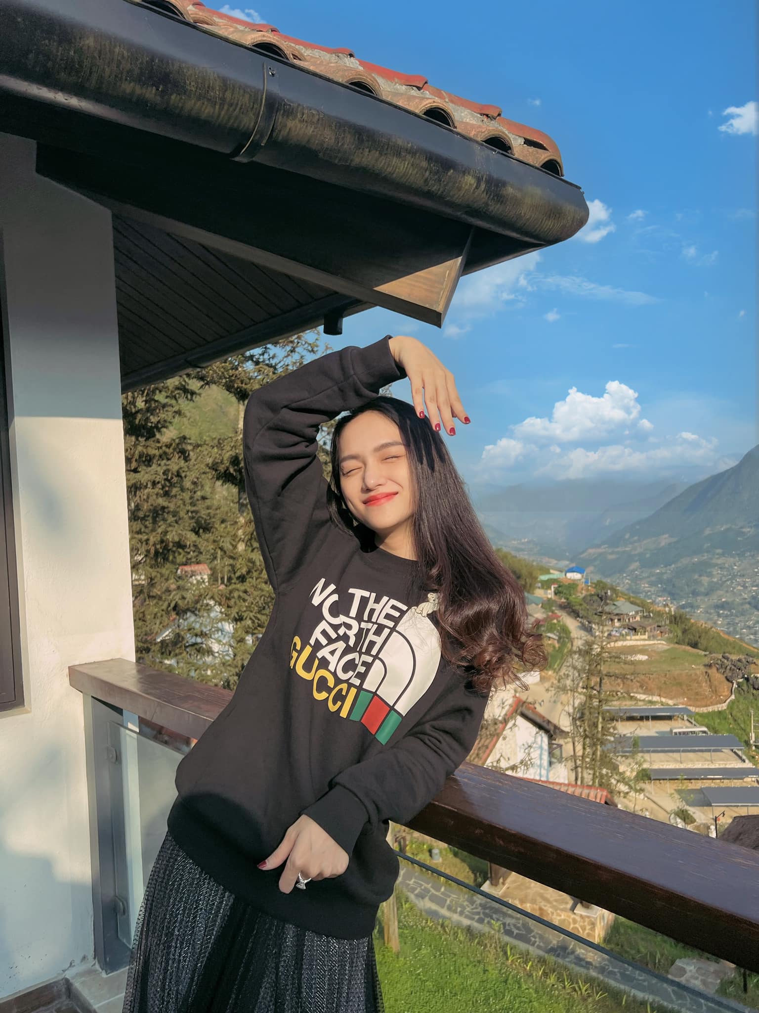 Loạt khoảnh khắc Hương Giang trong chuyến du lịch Sapa khiến nhiều người khen ngợi vì quá xinh đẹp (Ảnh: Internet)