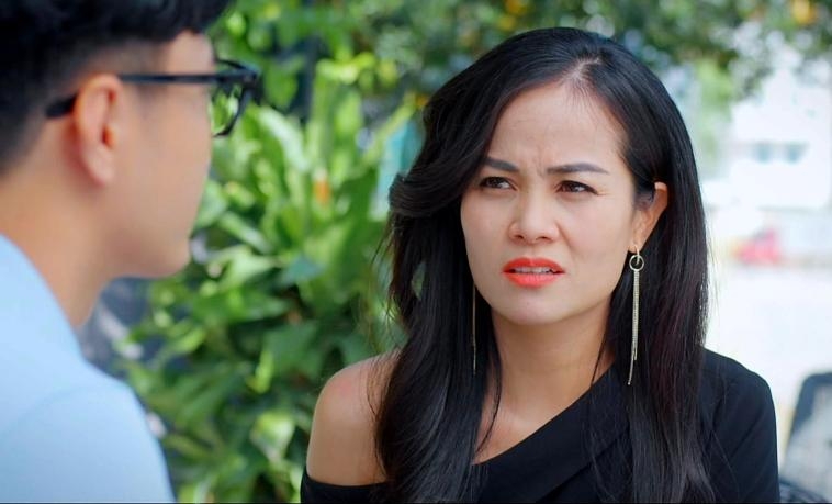 Vai Thương trong 'Thương ngày nắng về 2' là nguyên nhân gây ra bi kịch cho gia đình Vân Khánh - Đức (do Lan Phương - Hồng Đăng đảm nhận)