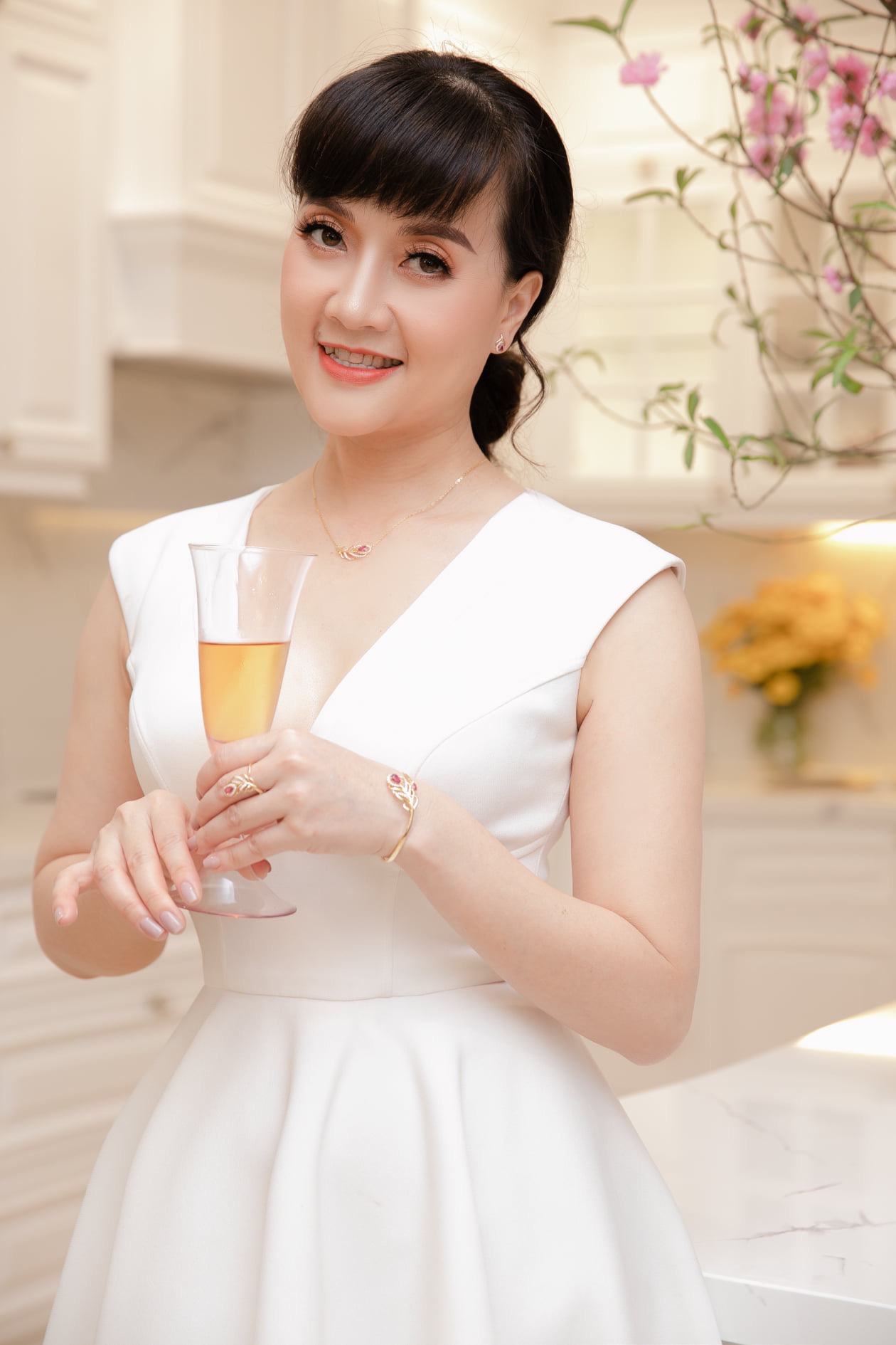 Danh hài Vân Dung.