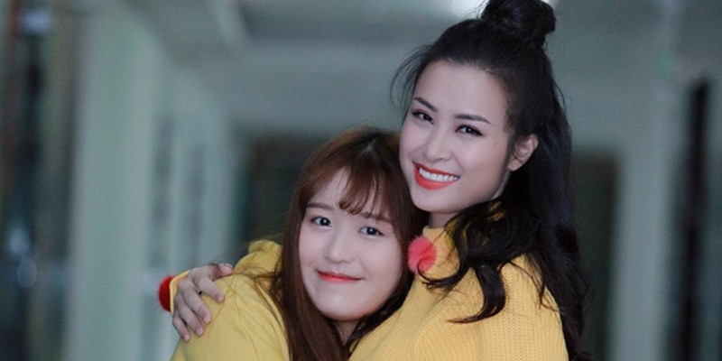 Đông Nhi - Han Sara (Ảnh: Internet) Đông Nhi - Han Sara (Ảnh: Internet)