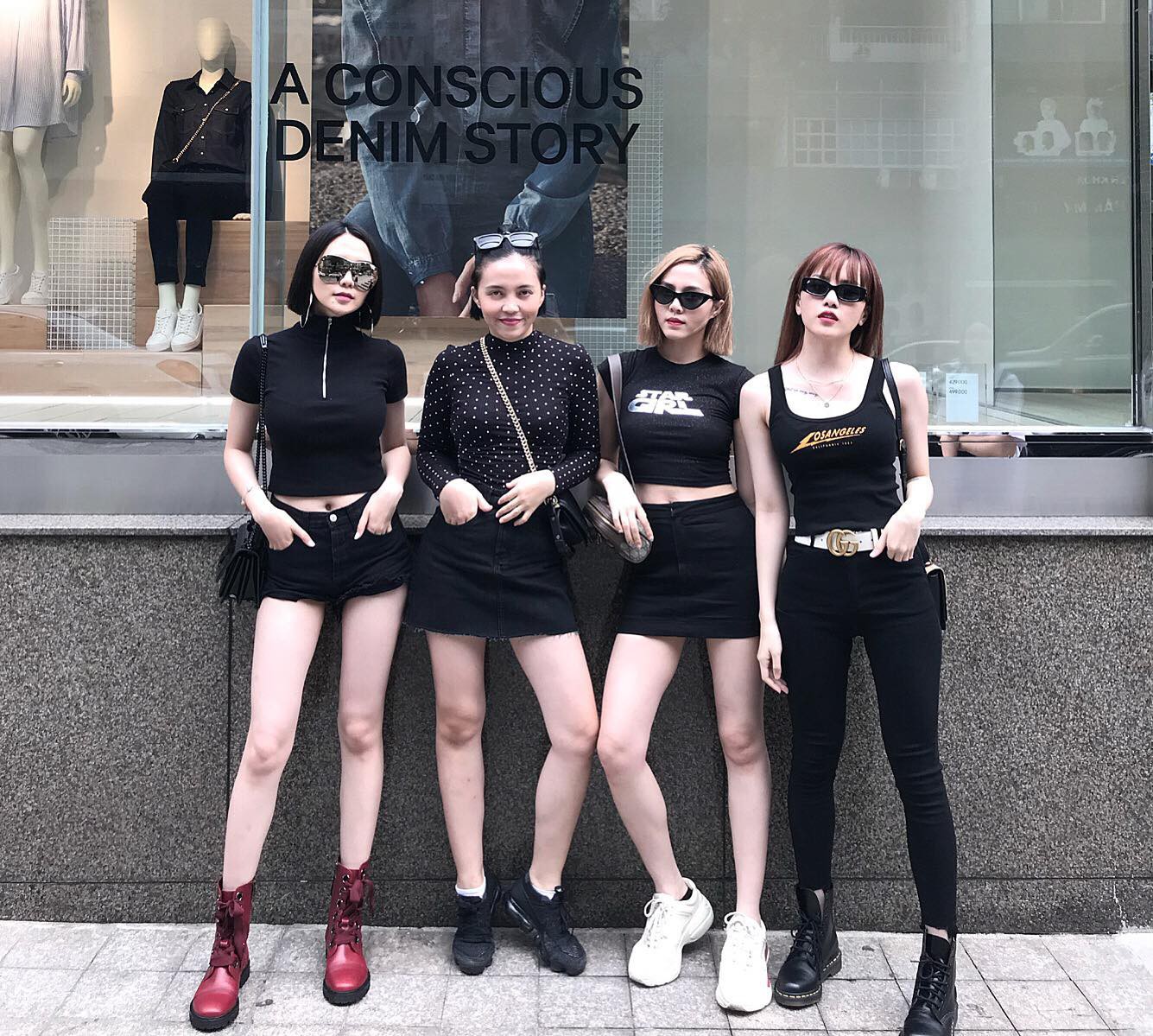 Thiều Bảo Trang và 3 người chị gái