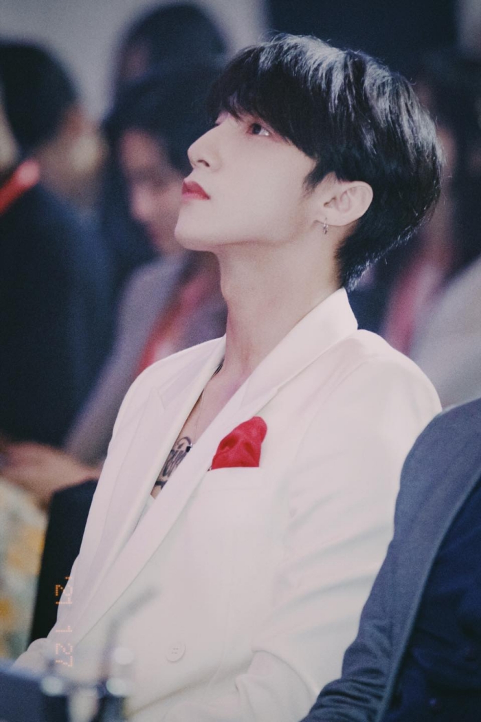 Visual 'không đùa được đâu' của chủ tịch