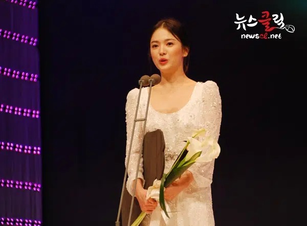 Song Hye Kyo xinh đẹp cách đây 8 năm Song Hye Kyo xinh đẹp cách đây 8 năm
