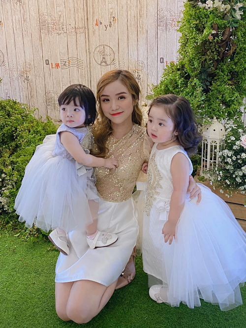 Bảo Ngọc tập trung chăm nuôi 2 con hậu ly hôn Hoài Lâm