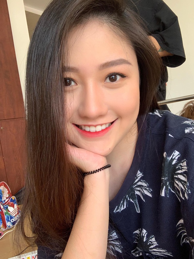 Em gái Trấn Thành 'bóc mẽ' quá khứ 'trẻ trâu' của người anh trai khiến dân tình ngã ngửa - Ảnh 1 Em gái Trấn Thành 'bóc mẽ' quá khứ 'trẻ trâu' của người anh trai khiến dân tình ngã ngửa - Ảnh 1