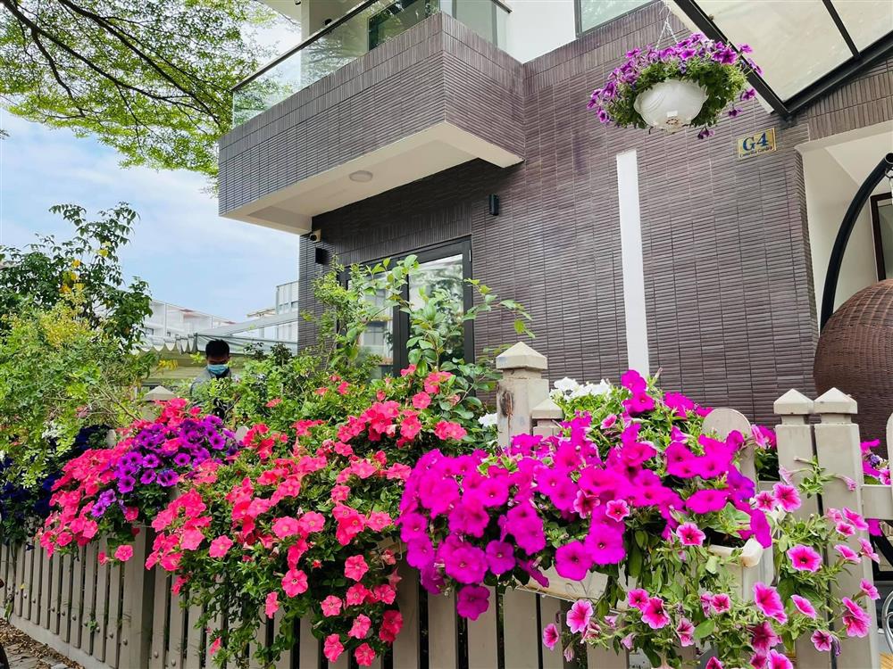 Chuẩn bị đón năm mới, Nhật Kim Anh khiến bao người choáng ngợp bởi hành động của mình - Ảnh 1 Chuẩn bị đón năm mới, Nhật Kim Anh khiến bao người choáng ngợp bởi hành động của mình - Ảnh 1