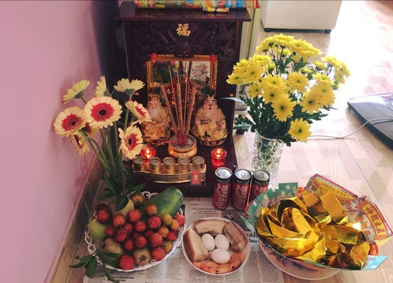 Ngay sau khi cúng Thần Tài, gia chủ có thể hạ mâm cỗ xuống để thụ lộc mặn