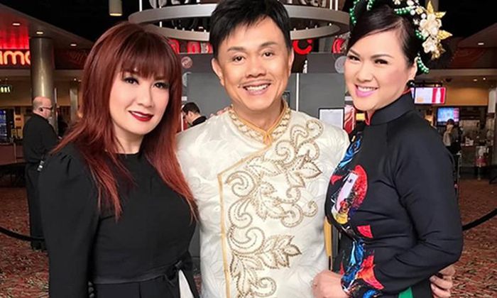 Trizzie Phương Trinh thời gian vừa qua luôn sát cánh bên ca sĩ Phương Loan Trizzie Phương Trinh thời gian vừa qua luôn sát cánh bên ca sĩ Phương Loan