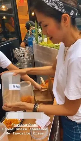 Làm dâu nhà hào môn, Tăng Thanh Hà cũng khiến bao người ngưỡng mộ khi luôn ưu tiên công việc chăm chút bữa ăn cho các thành viên trong gia đình Làm dâu nhà hào môn, Tăng Thanh Hà cũng khiến bao người ngưỡng mộ khi luôn ưu tiên công việc chăm chút bữa ăn cho các thành viên trong gia đình