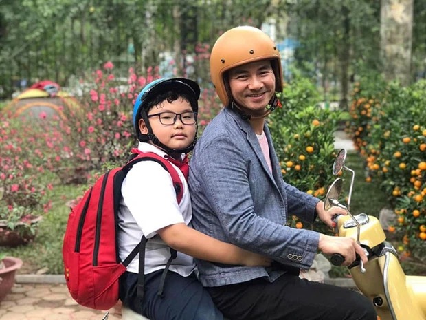 Bi Béo thường xuyên có những biểu cảm và lời nói gây cười Bi Béo thường xuyên có những biểu cảm và lời nói gây cười