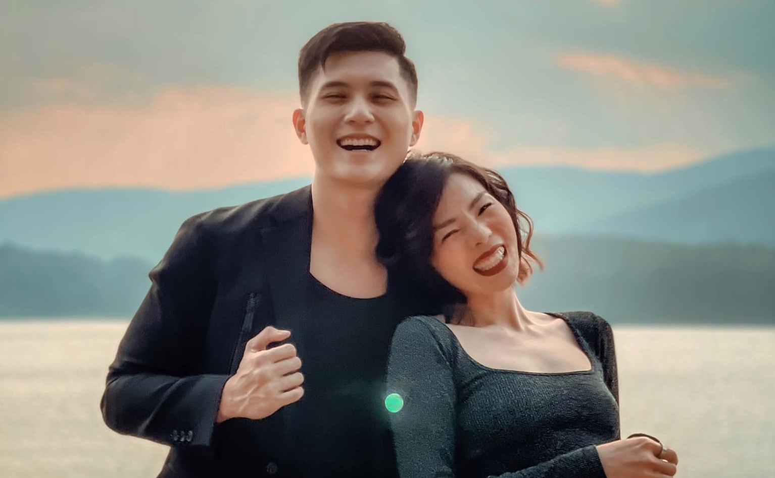 Tin sao Việt hot 24h: Ngọc Trinh chi bội tiền bảo vệ sự riêng tư, Ninh Dương Lan Ngọc quyết xử lý vụ bị ghép video - Ảnh 2