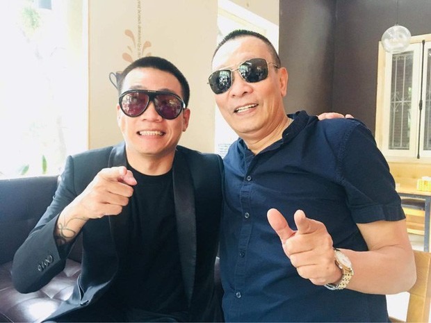Lại Văn Sâm có 'ấn tượng không tốt' trong lần đầu gặp gỡ 'người anh em thất lạc' Wowy - Ảnh 1 Lại Văn Sâm có 'ấn tượng không tốt' trong lần đầu gặp gỡ 'người anh em thất lạc' Wowy - Ảnh 1