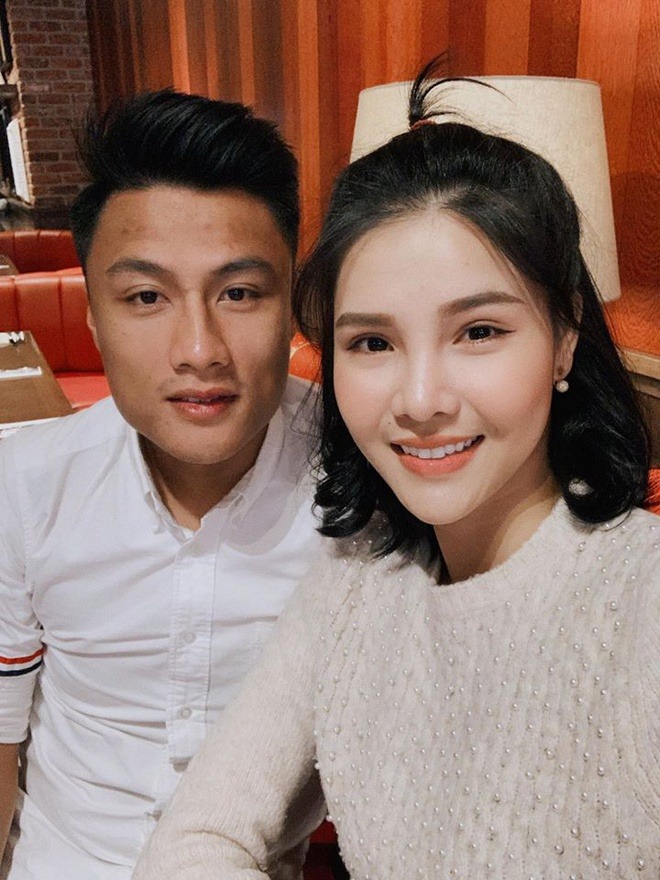Kỳ Hân và Mạc Hồng Quân có cuộc sống hôn nhân hạnh phúc. Ảnh FBNV Kỳ Hân và Mạc Hồng Quân có cuộc sống hôn nhân hạnh phúc. Ảnh FBNV