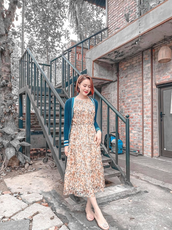 Hồng Diễm xinh đẹp, đăng tải dòng trạng thái trên trang cá nhân. Ảnh: FBNV Hồng Diễm xinh đẹp, đăng tải dòng trạng thái trên trang cá nhân. Ảnh: FBNV