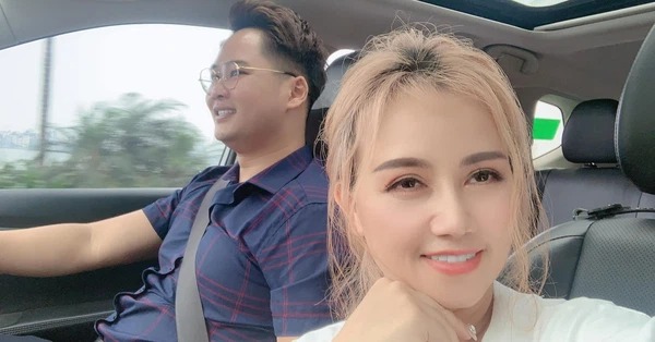 Nữ diễn viên lên tiếng giải thích về hình ảnh với người đàn ông lạ mặt trẻ tuổi mới đây. Ảnh: FBNV