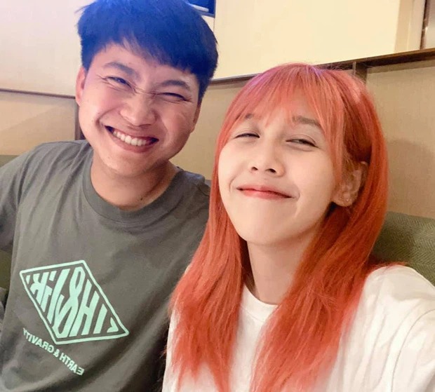 Khánh Vân tự nhận là người 'bẻ cong' giới tính Hậu Hoàng, không quên bóng gió nhắc về Mũi trưởng Long - Ảnh 1 Khánh Vân tự nhận là người 'bẻ cong' giới tính Hậu Hoàng, không quên bóng gió nhắc về Mũi trưởng Long - Ảnh 1
