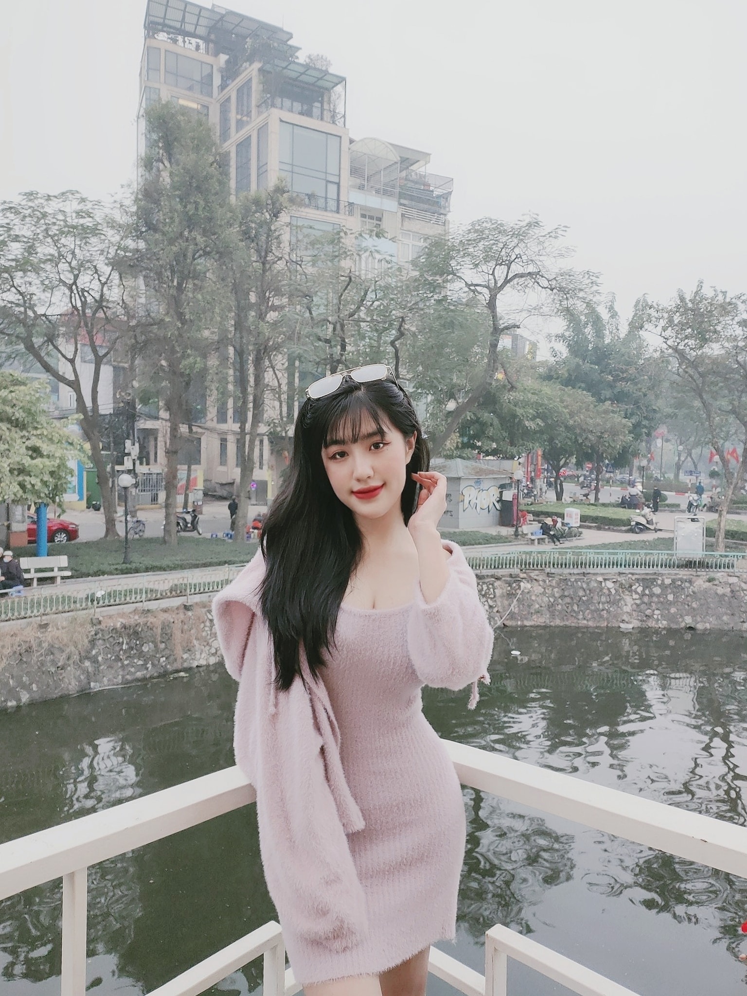 Nữ streamer quyến rũ nhất Việt Nam phản pháo mạnh mẽ trước đề nghị không phù hợp - Ảnh 4 Nữ streamer quyến rũ nhất Việt Nam phản pháo mạnh mẽ trước đề nghị không phù hợp - Ảnh 4