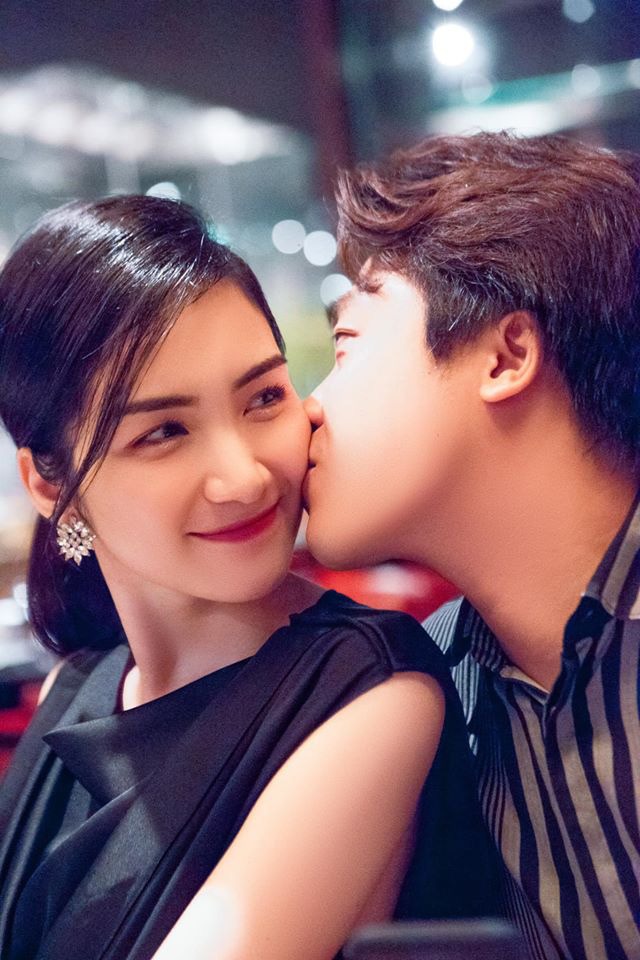 Sinh con cho gia đình hào môn, mối quan hệ giữa Hòa Minzy với mẹ chồng gây xôn xao - Ảnh 1