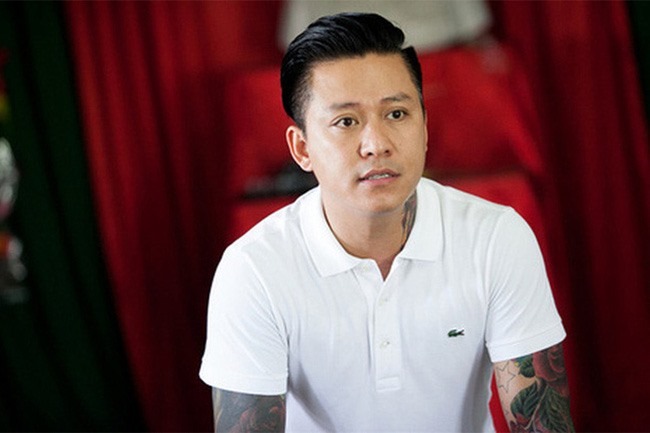 Tuấn Hưng giật mình vì cuộc gọi tự nhận là công an, tiến hành điều tra thân thế của nam ca sĩ - Ảnh 2 Tuấn Hưng giật mình vì cuộc gọi tự nhận là công an, tiến hành điều tra thân thế của nam ca sĩ - Ảnh 2