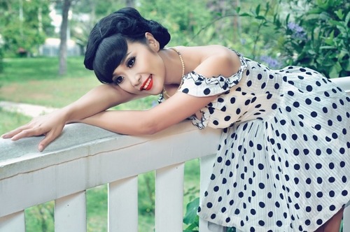 Sau ồn ào viết tiểu thuyết 'không dành cho người nhỏ tuổi', cuộc sống của 'Can Lộ Lộ bản Việt' giờ ra sao? - Ảnh 3 Sau ồn ào viết tiểu thuyết 'không dành cho người nhỏ tuổi', cuộc sống của 'Can Lộ Lộ bản Việt' giờ ra sao? - Ảnh 3