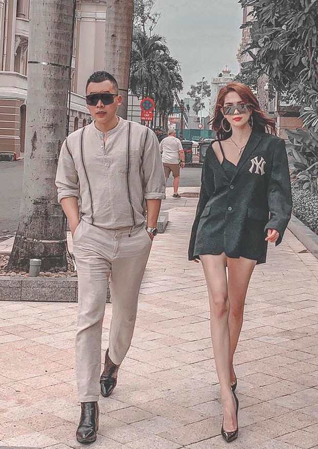 Tin sao Việt hot 1/5: Nghi vấn Đạt G qua lại với vợ cũ Hoài Lâm, Cao Thái Sơn khoe gia tài giữa ồn ào với Nathan Lee - Ảnh 3 Tin sao Việt hot 1/5: Nghi vấn Đạt G qua lại với vợ cũ Hoài Lâm, Cao Thái Sơn khoe gia tài giữa ồn ào với Nathan Lee - Ảnh 3
