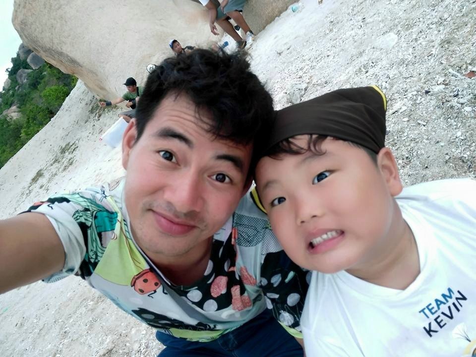 Trang Trần có tình cảm quý mến với bố con Xuân Bắc dù có những mâu thuẫn với vợ của nam nghệ sĩ. Ảnh: FBNV